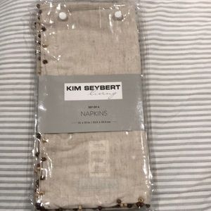 Kim seybert linen set of 4 napkins